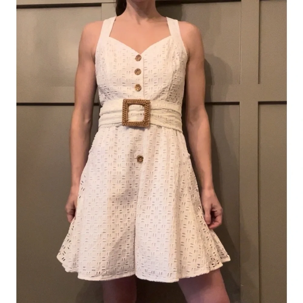 Anthropologie White Eyelet Lace Romper One Piece Belted Boho Button Front Size 4